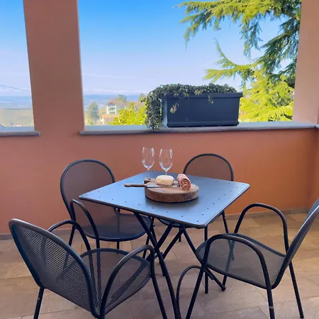 Intera Casa Con Due Indipendenti E Vasca Idromassaggio A Barbaresco, Langhe Apartman Barbaresco
