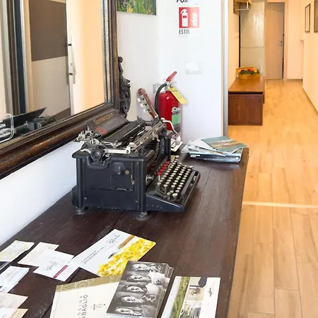Intera Casa Con Due Indipendenti E Vasca Idromassaggio A Barbaresco, Langhe Barbaresco