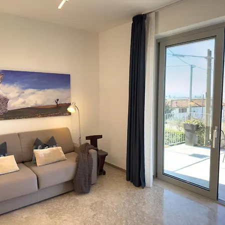 Apartman Intera Casa Con Due Indipendenti E Vasca Idromassaggio A Barbaresco, Langhe *