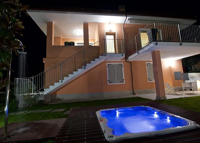 Bella Vista